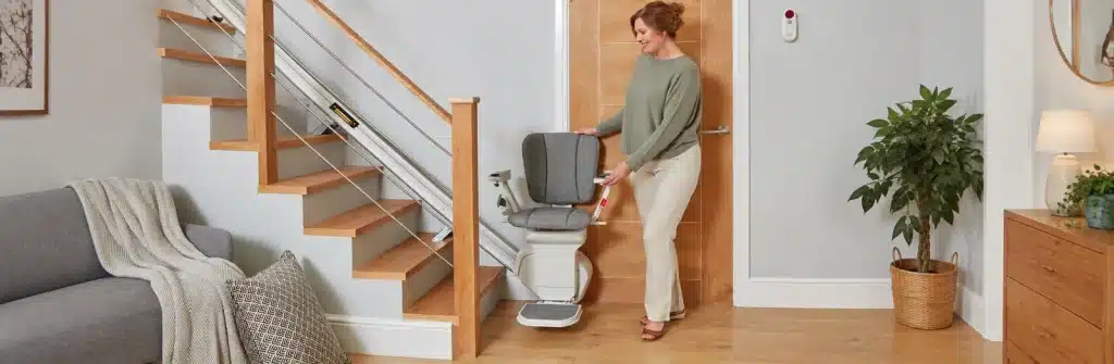 Monte-escalier d'occasion installé chez un senior à domicile